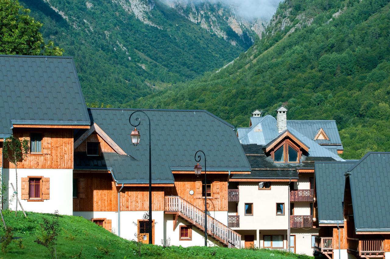 Goelia Les Chalets De Belledonne Saint-Colomban-des-Villards Buitenkant foto